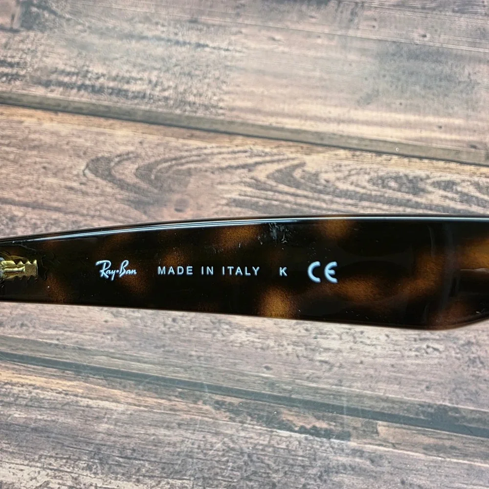 Ray-Ban RB 2132 New Wayfarer Tortoise Frames 55-18 902L Made in Italy